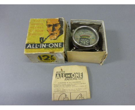Boxed Vintage Pifco All-in-One Radiometer