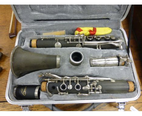 Cased Odyssey Clarinet