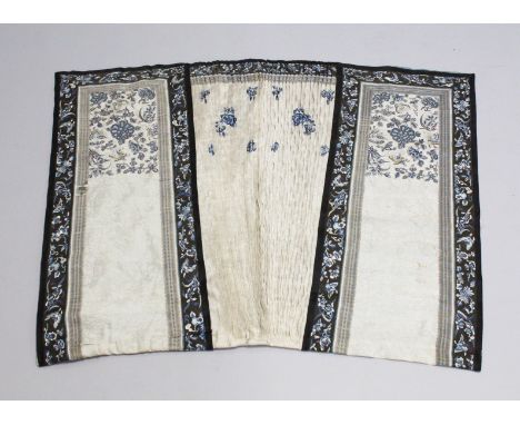 A GOOD 19TH CENTURY CHINESE SILK EMBROIDERED SKIRT, well embroidered with use of gold thread scenes of butterflies amongst fo