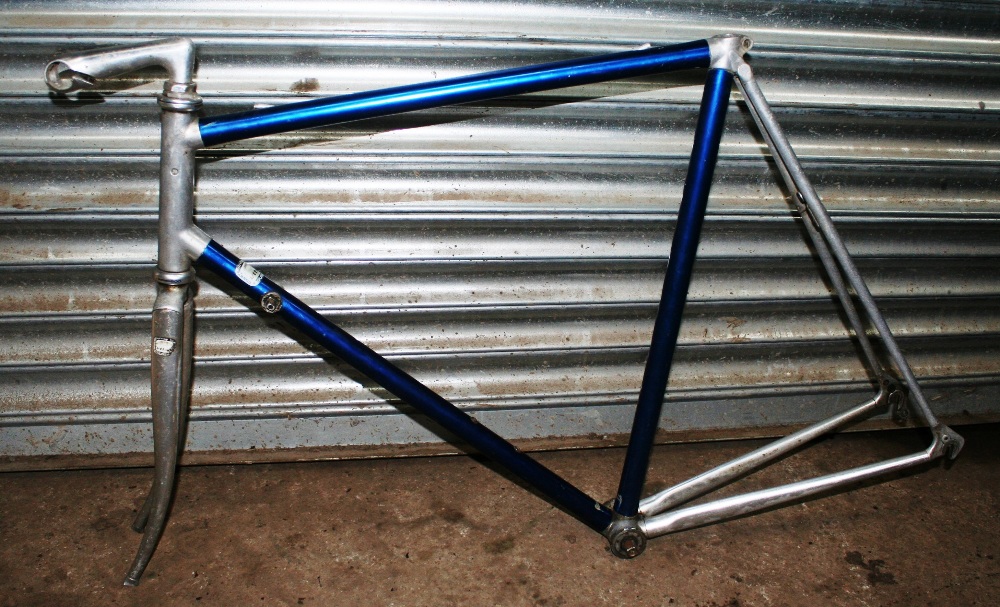 vitus aluminium frame