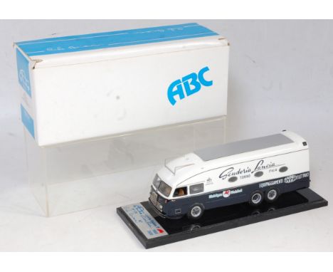 An ABC Modello Carlo Brianza 1/43 scale factory built model of a Lancia Estaup Scuderia Lancia 1953 race car transporter, mod