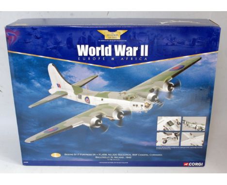 A Corgi Aviation Archive 1/72 scale boxed aircraft group to include No. AA33303 Boeing B17 Fortress 2A, together with a No. A