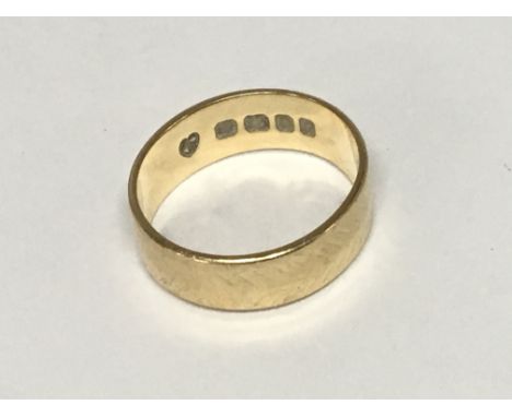 An 18carat gold wedding band weight 3.8g