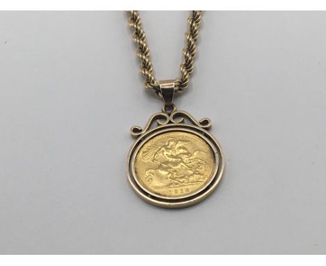 A gold half sovereign dated 1914 in a pendent mount with attached 9carat gold rope chain total weight 17g