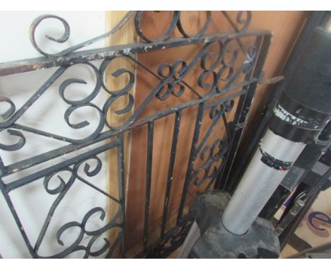 Iron gate