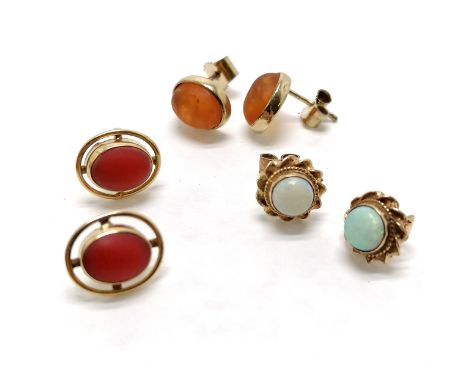 3 x pairs of 9ct gold earrings inc amber, opal &amp; antique coral - total weight 6.3g - SOLD ON BEHALF OF THE NEW BREAST CAN