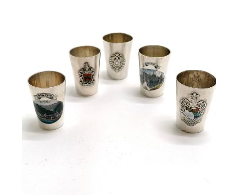 5 x German 800 silver drink spirit tots - 4 with enamel detail (2 a/f) - 4.2cm high &amp; total weight 117g