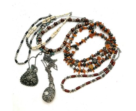 Qty of ethnic jewellery inc amber bead, hardstone, wood beads, 2 x perfume flask pendants etc - SOLD ON BEHALF OF THE NEW BRE