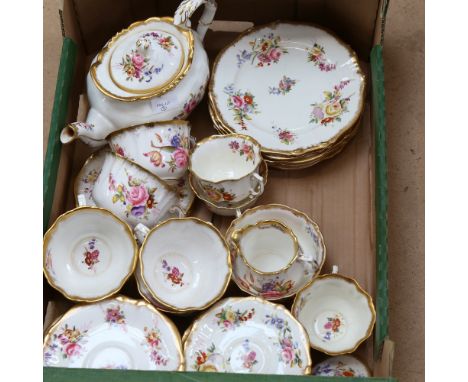 Vintage Hammersley porcelain tea service, with floral decoration, including teapot 