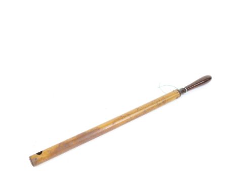 A First World War trench periscope, with turned wood handle and British Broad Arrow Military Issue insignia, length 83cm 