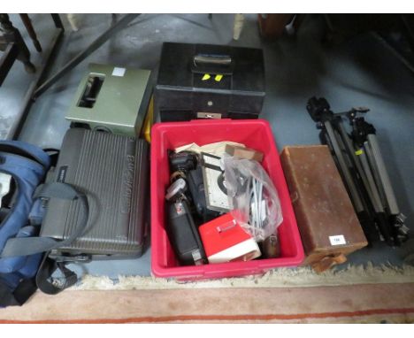 A quantity of vintage cameras and accessories to include a Pentax camera and Canovision video camera 