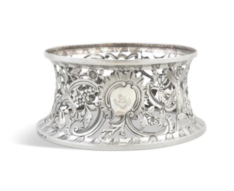 A LARGE IRISH GEORGE III SILVER CHINOISERIE DISH RING, Dublin 1772, maker's mark of Matthew West, of typical waisted form, wi