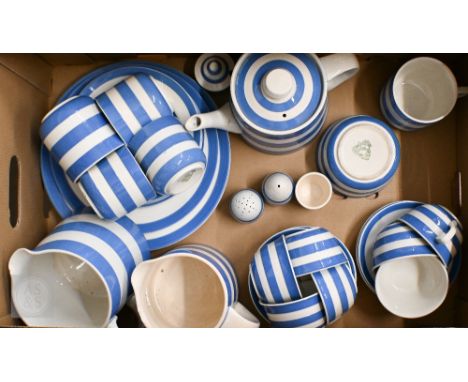 A quantity of T G Green &amp; Co blue-striped Cornish ware (box) 