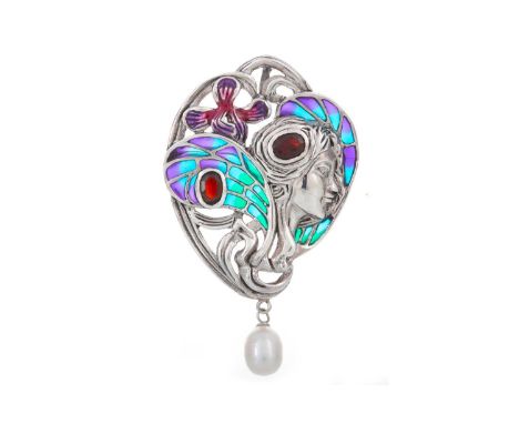 PLIQUE A JOUR BROOCH of Art Nouveau style, with coloured enamel, garnets and a pearl, in silver