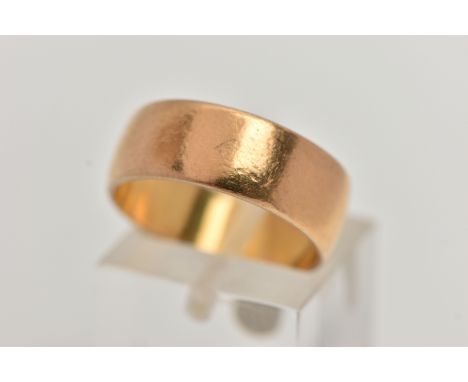 A 22CT GOLD POLISHED WIDE BAND RING, approximate band width 7.2mm, hallmarked 22ct Birmingham, ring size leading edge N, appr