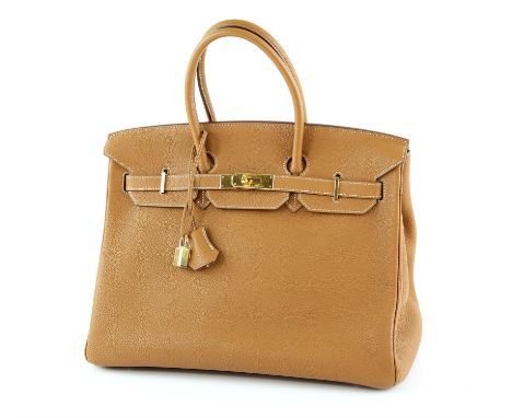 Hermes Birkin 35 in tan leather, with gold hardware, date code K for 2007, includes padlcok lock, keys and clochette with dus