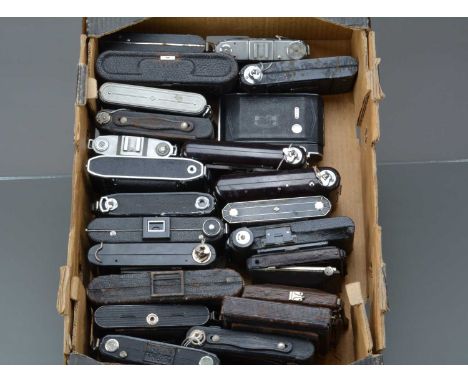 A Tray of Folding Cameras, manufacturers include Rajar, Kodak, Zeiss Ikon, Soho, Kamera Werkstatten, and other examples, AF