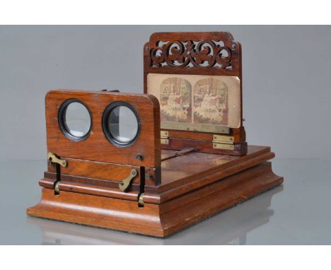 A Late 19th Century Mahogany Stereoscopic Viewer, some light scratches and wear, G