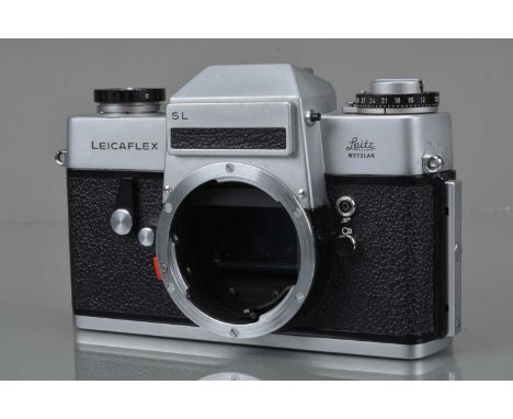 A Leitz Wetzlar Leicaflex SL Camera Body shutter working, meter responsive, self timer working, body G, with body cap