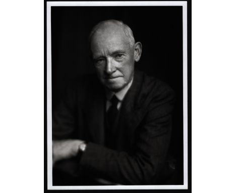 PRESS PHOTOGRAPH OF FLINT WILLIAM RUSSELL FOR NATIONAL PORTRAIT GALLERY LONDON