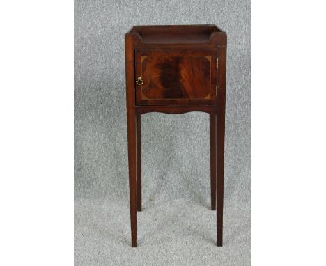 Lamp table, Georgian flame mahogany with satinwood inlay. H.87 W.37 D.37cm. 