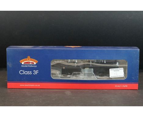 Boxed Bachmann OO gauge 31626A Class 3F 43257 BR Black early emblem DCC locomotive, appearing unused 