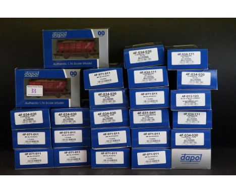Collection of 25 boxed Dapol OO gauge items of rolling stock to include 4F-034-030 Liverpool Corp No 56 21 T Hopper weathered