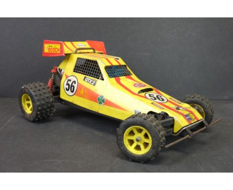 A Mardave Marauder 1/8 scale Nitro vintage buggy c.1981 2WD Irvine Engine. 