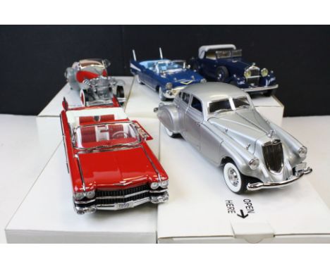 Five boxed Danbury Mint 1:24 diecast models to include Duasenberg SSJ, 1933 Pierce Silver Arrow, 1934 Hispano-Suiza J12, 1957