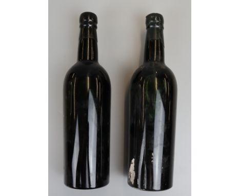 2 bottles of vintage port - Dows 1960 (levels good, no labels)