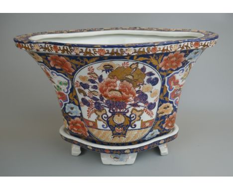 Ornate ceramic plant pot on stand - Approx H: 26cm