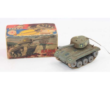A boxed Gama "M98" U.S medium tank, model complete with original tracks and ariel, model untested and has some age-related we