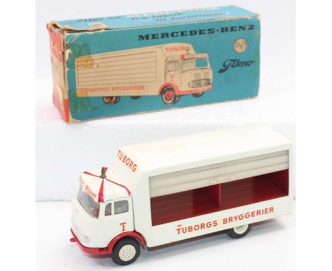 Tekno 913 Mercedes delivery truck "Tuborg" livery comes complete with a poor outer box, missing end flaps at one end, model e