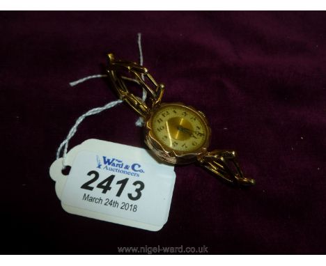 A Ladies vintage 9ct gold wristwatch with 9ct gold expanding bracelet
