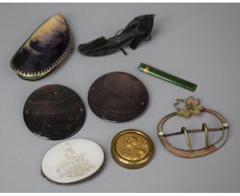 A Collection of Curios to Include Mussel Shell Snuff Box, Brooches (AF), Belt Buckle, Yellow Mounted Jade (AF) Piece etc 