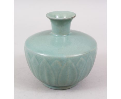 A GOOD 19TH / 20TH CENTURY CHINESE CELADON RU WARE PORCELAIN VASE, the body with moulded decoration of lotus leaf, the base b