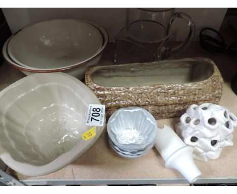 Jelly Mould, Enamel Bowls etc 