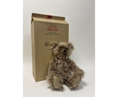 A limited edition Steiff 'Grizzly Ted' 2004 caramel mohair frosted tipped teddy bear with tilt growler, no. 29 of 2,000, in o