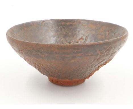 Southern Song Dynasty glazed footed tea bowl, D: 10 cm. UK P&amp;P Group 1 (£16+VAT for the first lot and £2+VAT for subseque