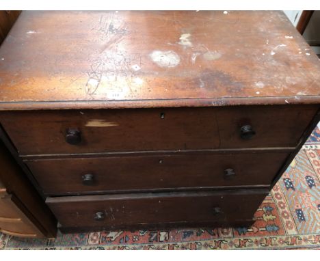 A Victorian chest of three graduated drawers, button handles, plinth base, 83.5cm high x 91cm wide x 51cm deep 