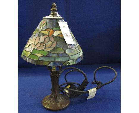 Small Tiffany style table lamp with conical glass shade.(B.P. 24% incl. VAT) 
