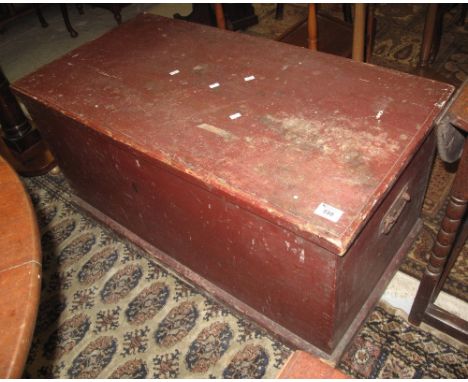 Victorian pine stained trunk with fitted candle box.(B.P. 24% incl. VAT)