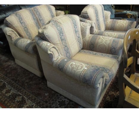 Modern florally and foliate upholstered three piece suite comprising two seater sofa and a pair of armchairs. (3)(B.P. 24% in