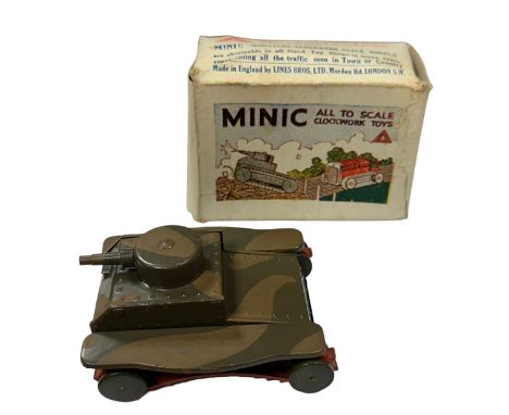 Triang Minic Camouflaged Tank 20M Pre War Light Tank, generally excellent to good plus in good plus illustrated box,  clockwo