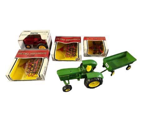 Ertl Farm collection, 1/16th to 1/32nd scale, generally excellent in excellent boxes, with Massey Harris 44 tractor No. 1143,