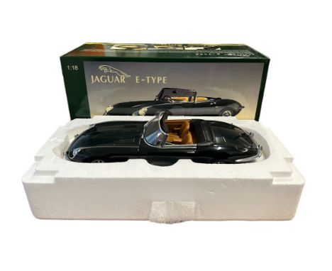 Autoart 1/18th Millennium series Jaguar E-Type Series III V12 roadster green No. 73522, generally excellent in excellent to g
