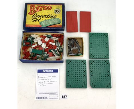 Boxed Bayko Converting Set, 0x