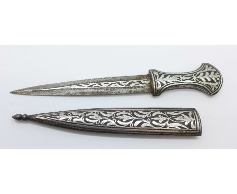 A dagger paper knife with scabbard, 15cm