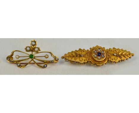 A Victorian 15ct yellow gold target brooch with sapphire and pearls, length 4.5cm and a further 15ct gold Edwardian example m