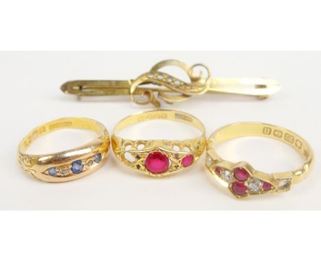 A 22ct yellow gold ruby and diamond ring, size O, approx 3.8g, two 18ct gold rings (both af), approx 4.9g, and a bar brooch (